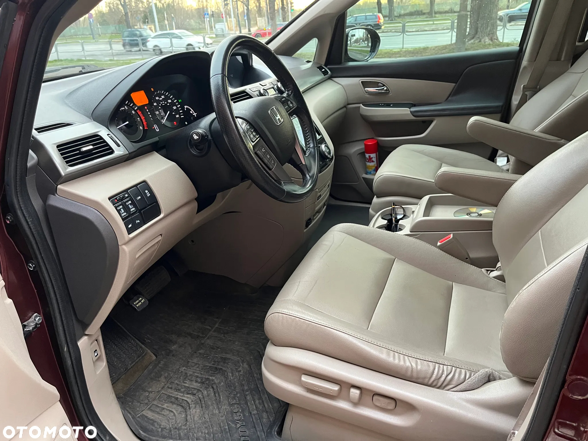 Honda Odyssey - 12