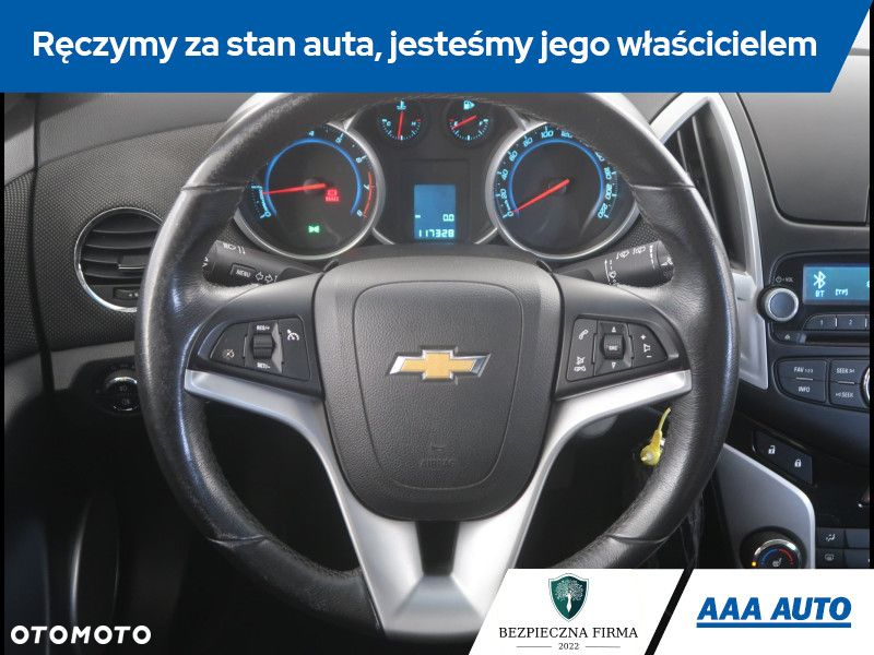 Chevrolet Cruze - 16