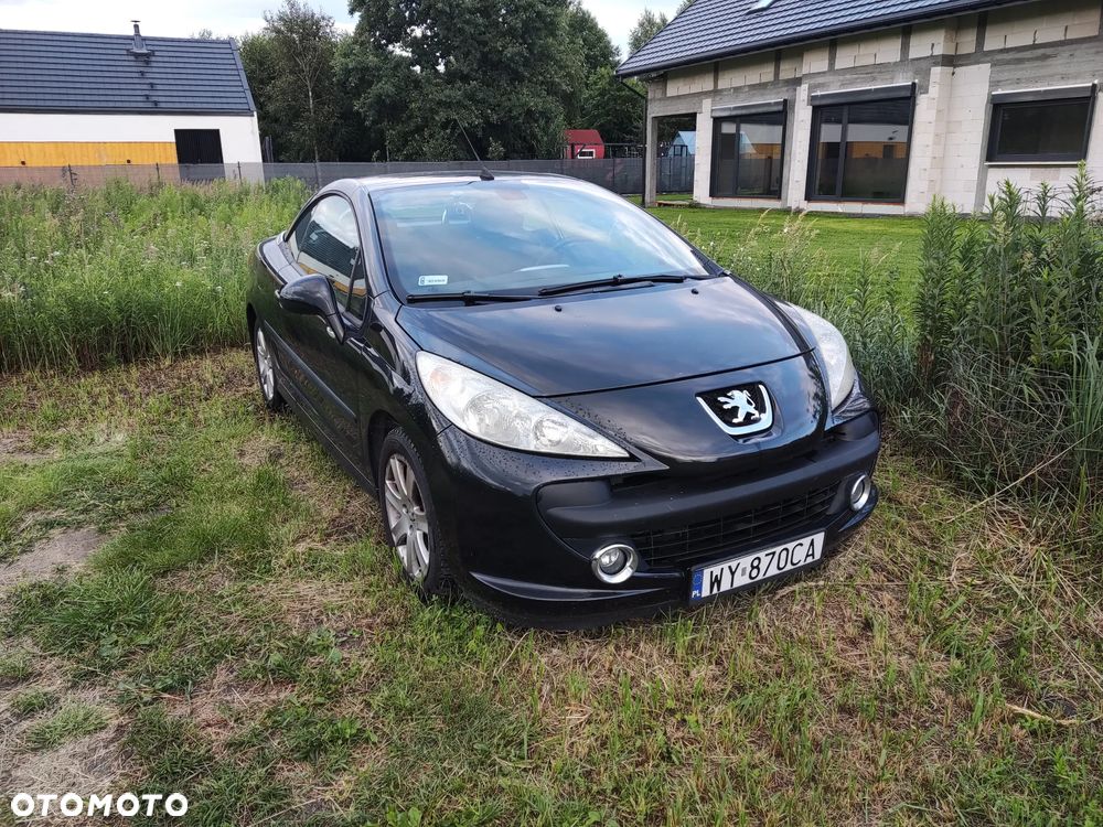 Peugeot 207 CC - 1
