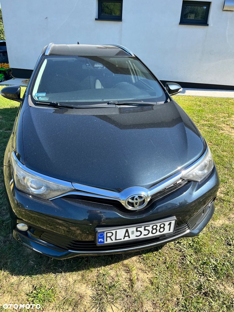 Toyota Auris 1.6 Prestige - 2