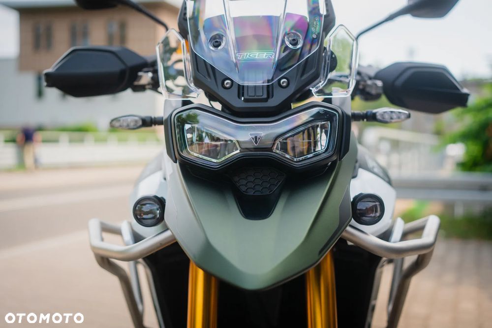 Triumph Tiger - 25