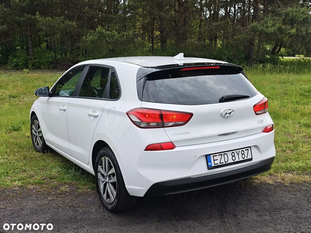 Hyundai i30 1.4 GO Plus - 4