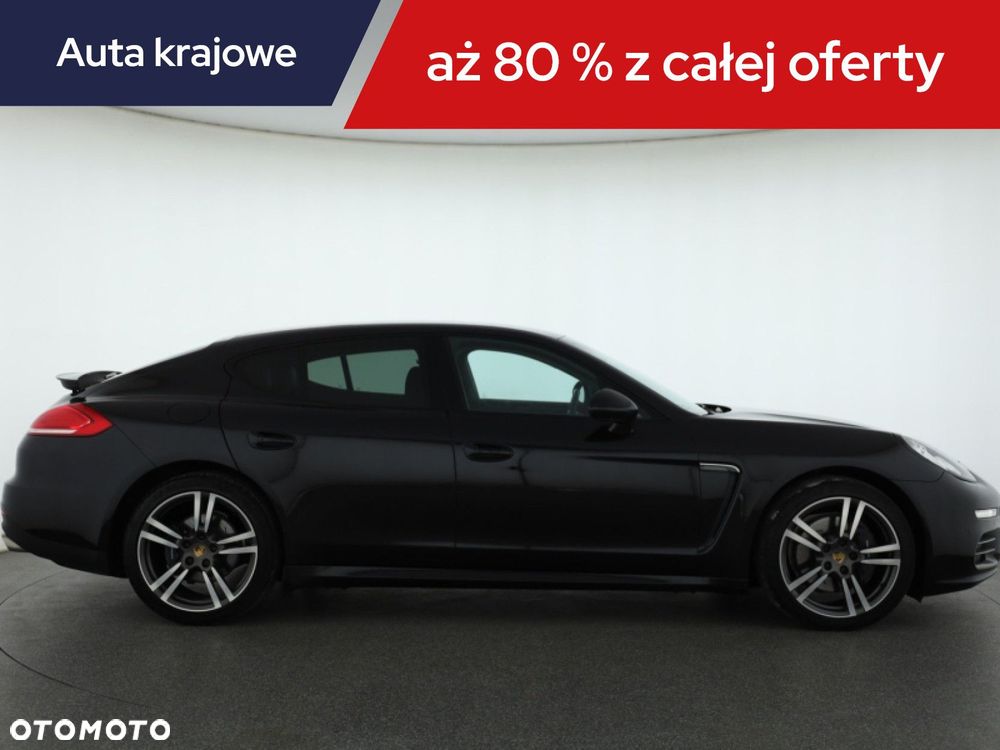 Porsche Panamera - 8