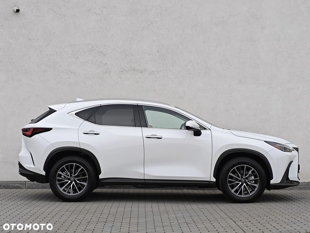 Lexus NX 350h Prestige AWD - 10