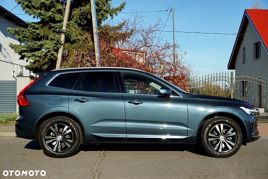 Volvo XC 60 B4 B Geartronic Momentum Pro - 19