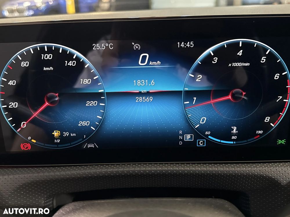 Mercedes-Benz CLA 250 - 11