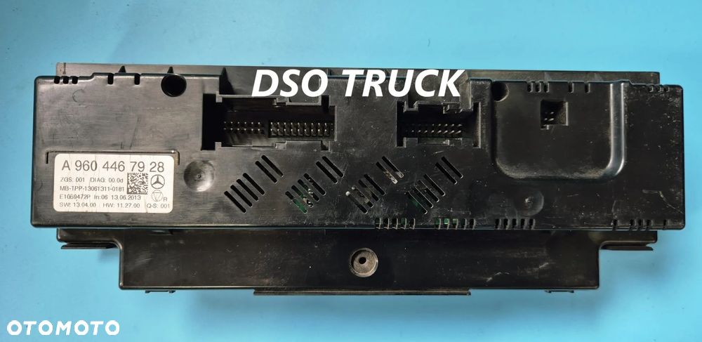 A9604467928 A9614460928 Panel klimatyzacji nawiewu MERCEDES ACTROS MP4 - 2