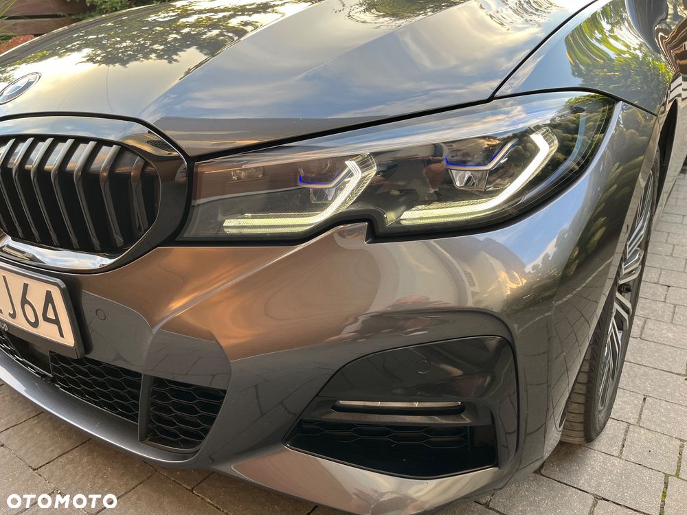 BMW Seria 3 330i xDrive M Sport sport - 19