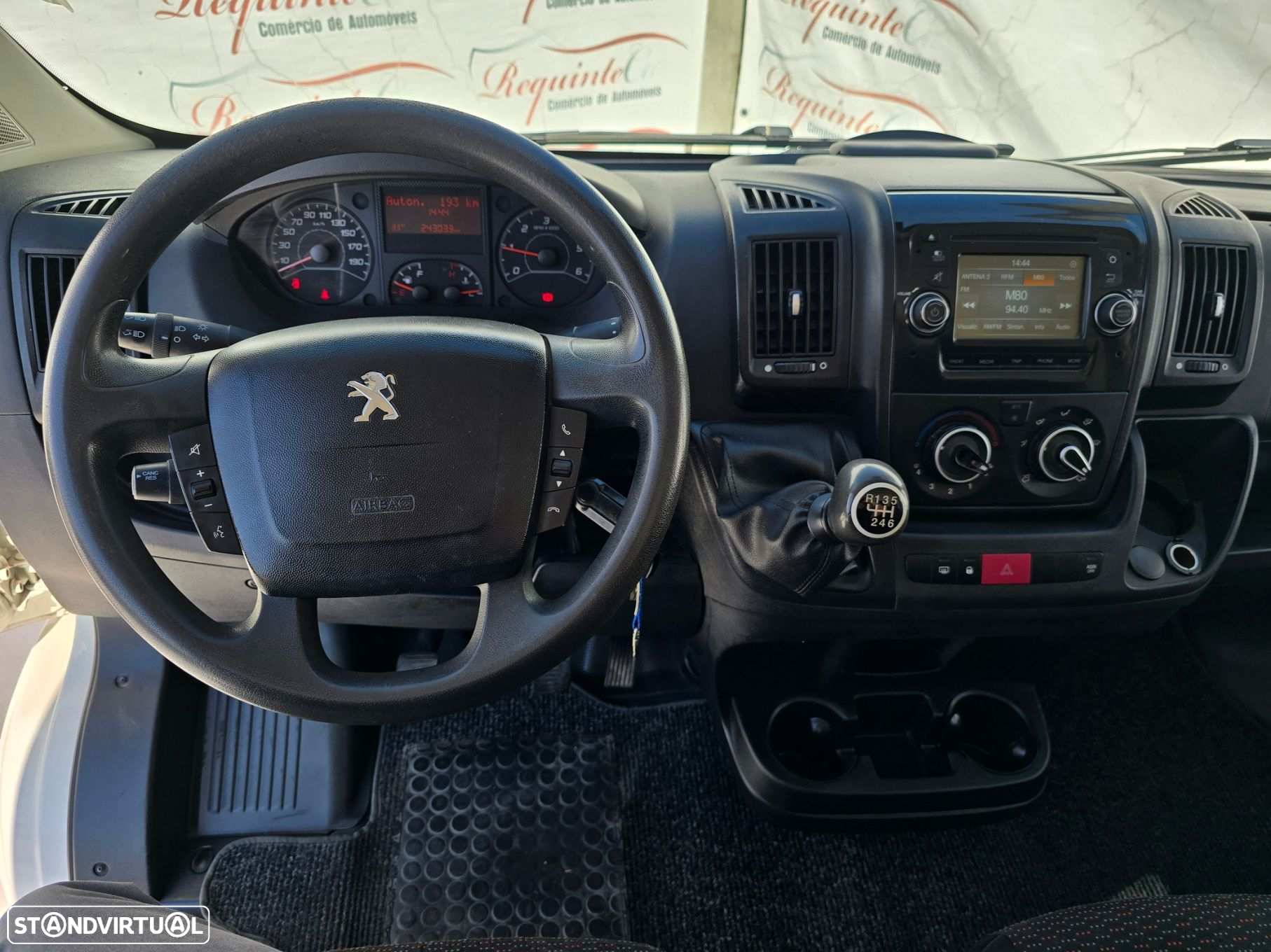 Peugeot Boxer 2.0 BlueHDi 335 L2 CD - 11