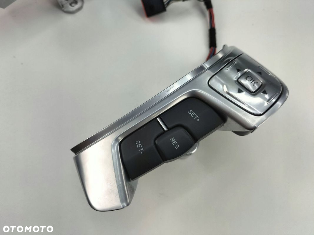 PRZYCISKI MULTIFUNKCYJNE MONDEO MK4 6M2T14K147CH - 3