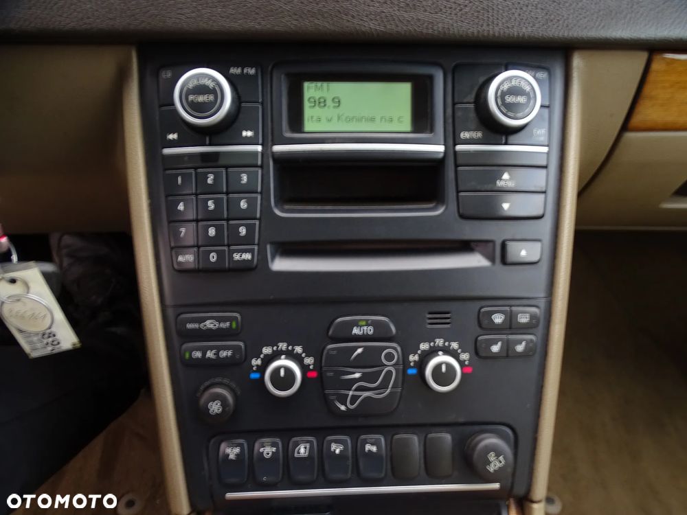 Volvo XC 90 3.2 AWD Sport - 23