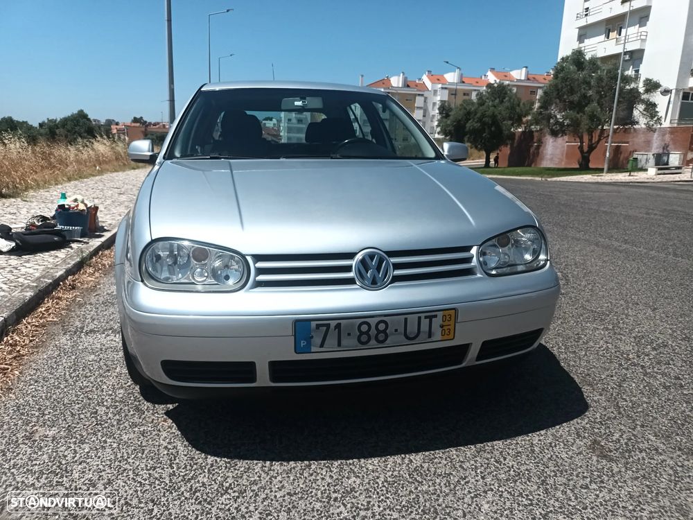 VW Golf 1.9 TDi Confortline AC - 2
