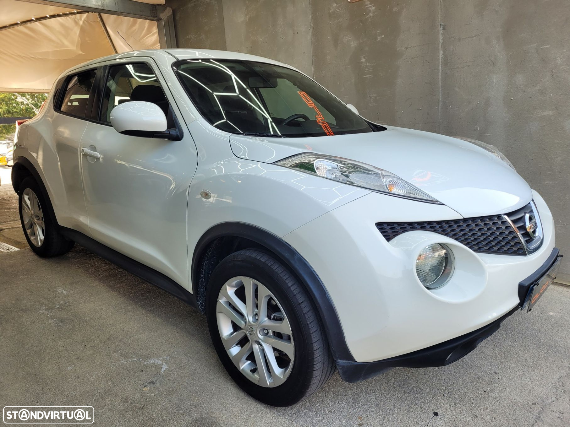 Nissan Juke 1.6 Eco Acenta Connect - 39
