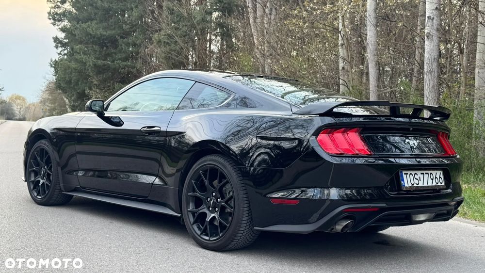 Ford Mustang 2.3 EcoBoost - 4
