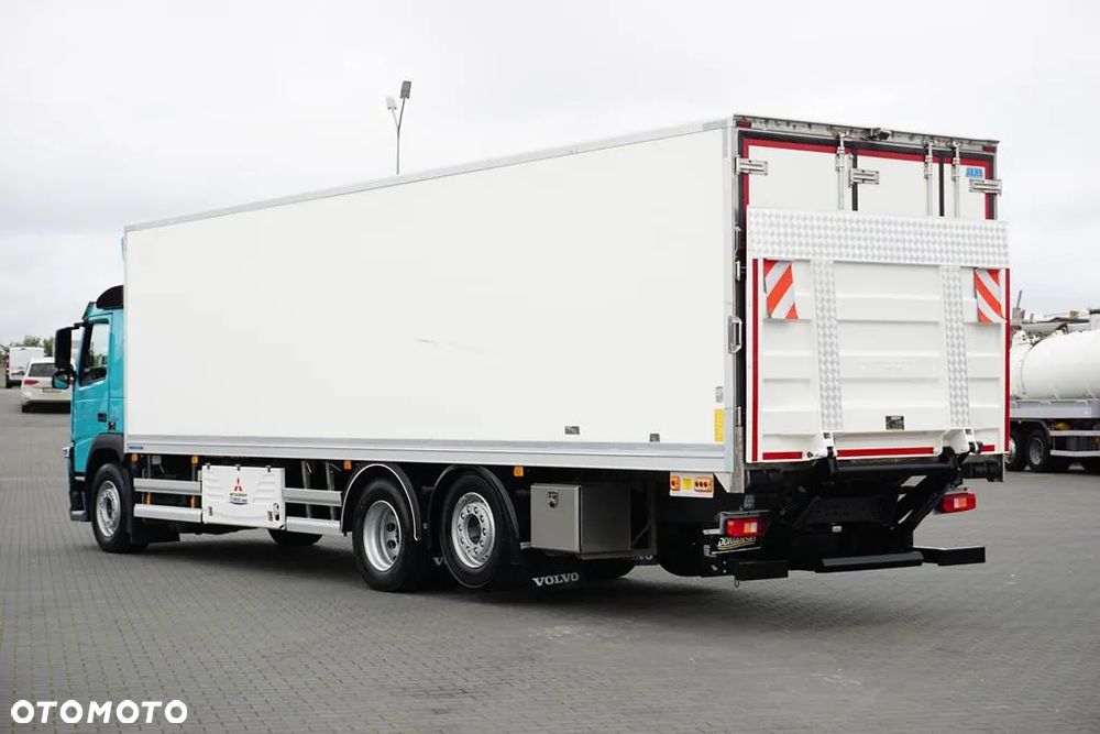 Volvo FM / 330 / E 6 / CHŁODNIA + WINDA / 23 PALETY / OŚ SKRĘTNA / DŁ 9,4 M - 6
