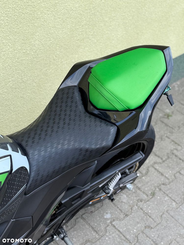 Kawasaki Z - 33