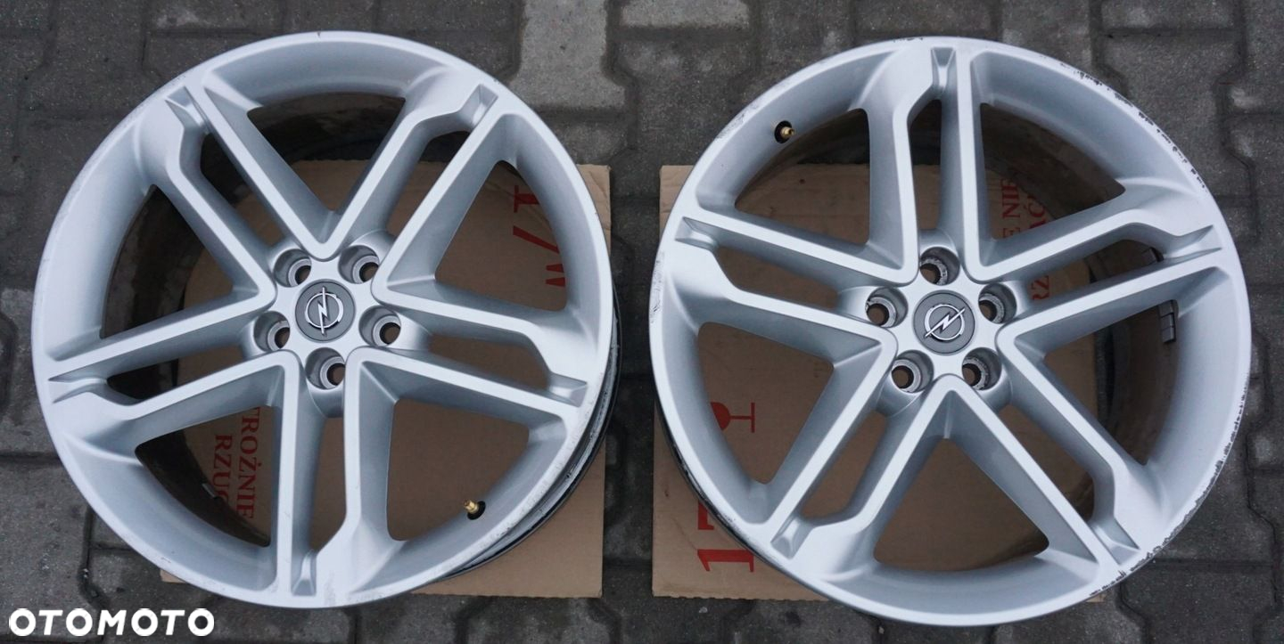 Opel Ampera-e Astra 19" 5x105x56,6 ET38 F48 - 7