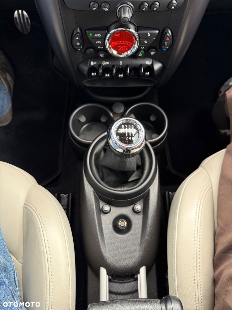 MINI Paceman Cooper SD ALL4 EU6 - 24