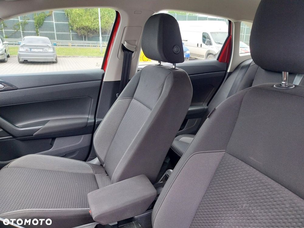 Volkswagen Taigo - 13