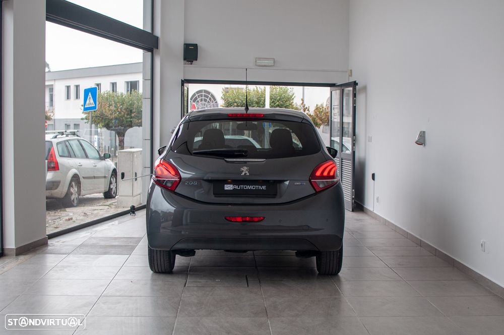 Peugeot 208 1.6 BlueHDi Style - 5