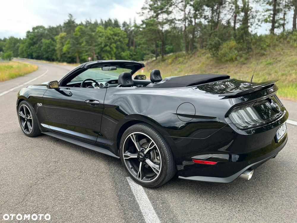 Ford Mustang Convertible 5.0 Ti-VCT V8 GT - 2