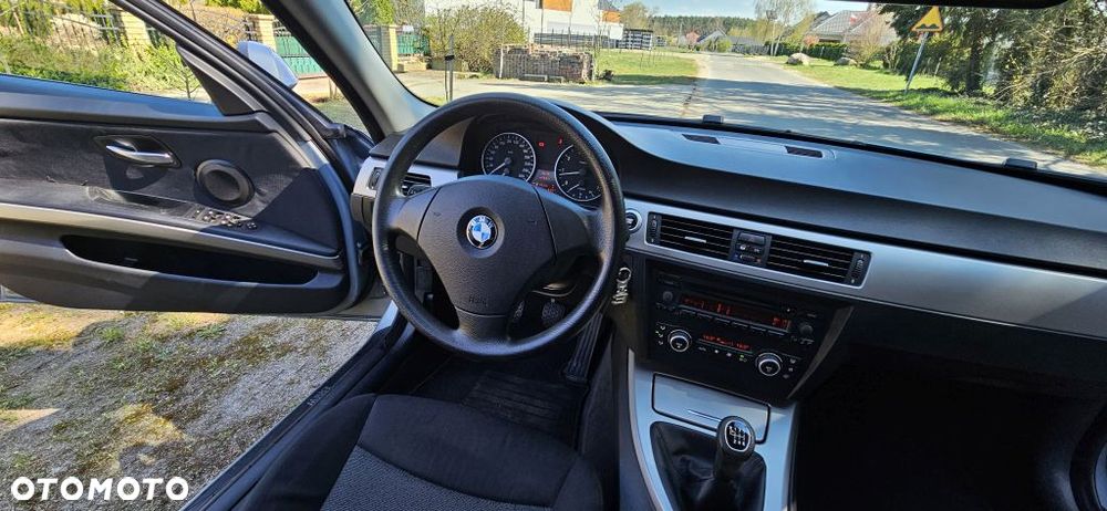 BMW Seria 3 - 14