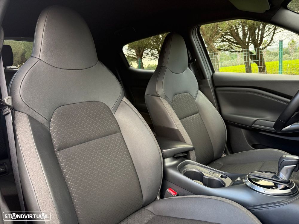 Nissan Juke 1.0 DIG-T N-Connecta NAV. DCT - 32