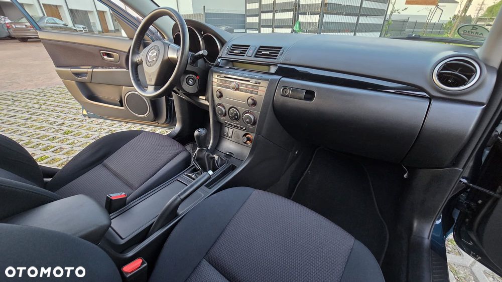 Mazda 3 1.6 Comfort - 17