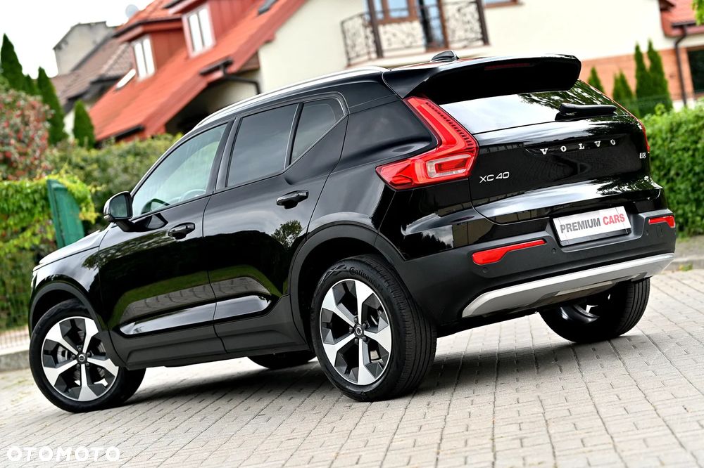 Volvo XC 40 B3 B DKG Ultra Black Edition - 7