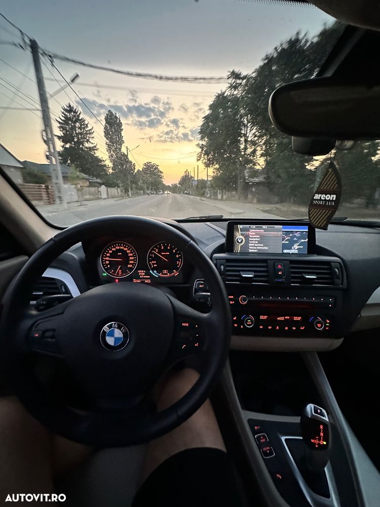 BMW Seria 1 116i Aut. - 31