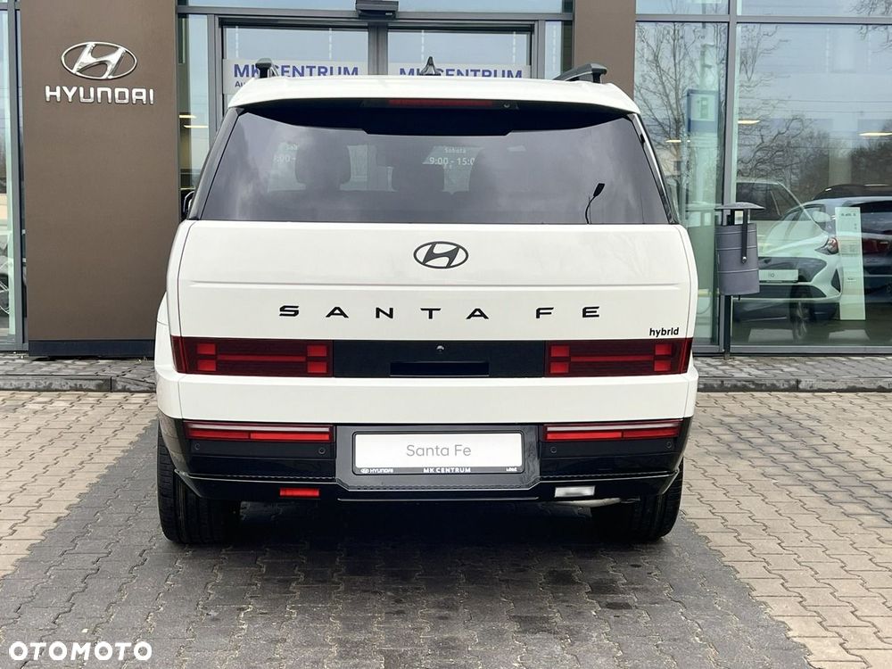 Hyundai Santa Fe - 3