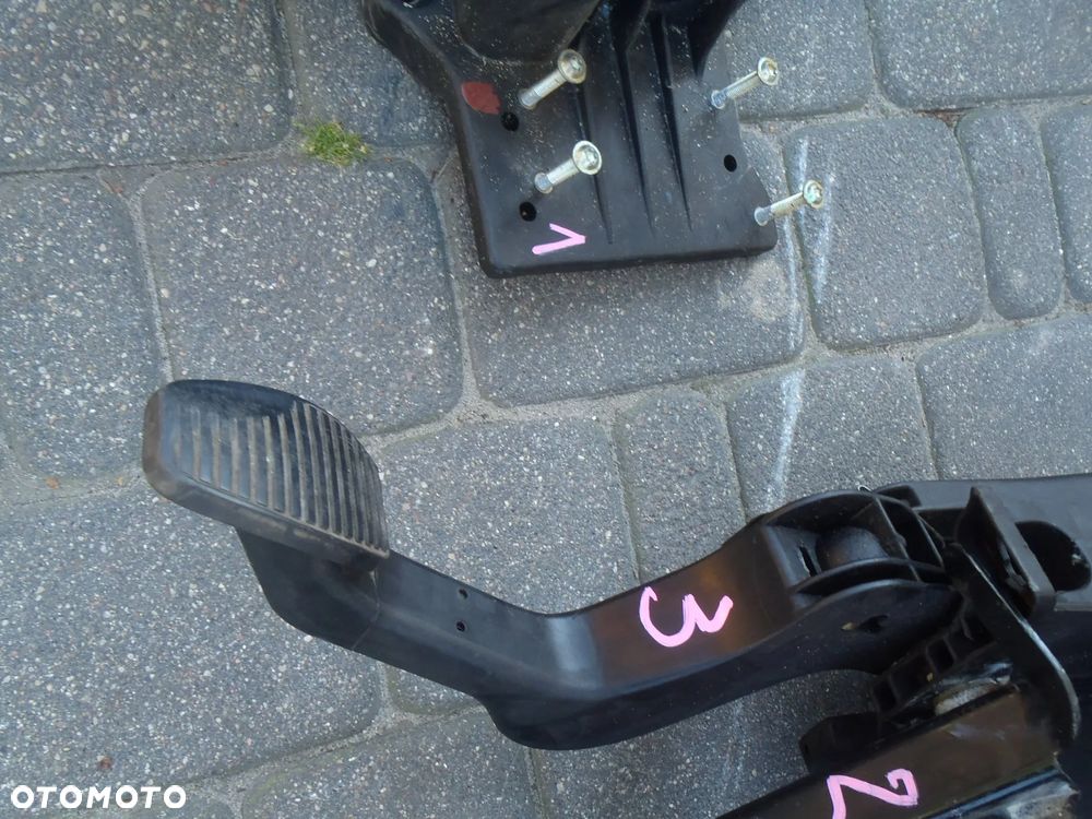 pedał pedały potencjometr gazu mocowanie fiat 147 156 grande punto evo doblo panda wersja europa - 20