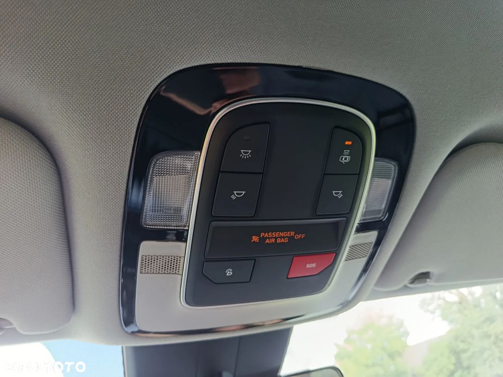 Hyundai Santa Fe - 11