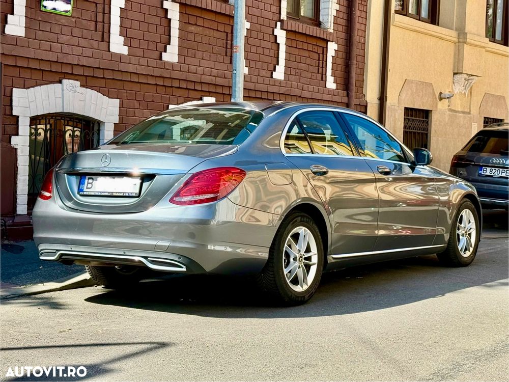 Mercedes-Benz C 180 9G-TRONIC Avantgarde - 11