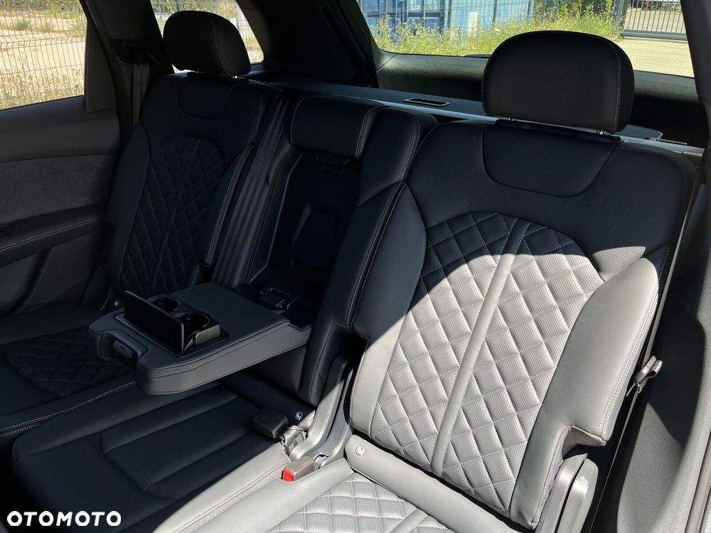 Audi Q7 - 22