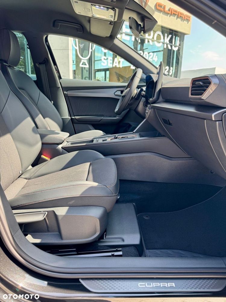 Cupra Formentor 1.5 eTSI mHEV DSG - 30