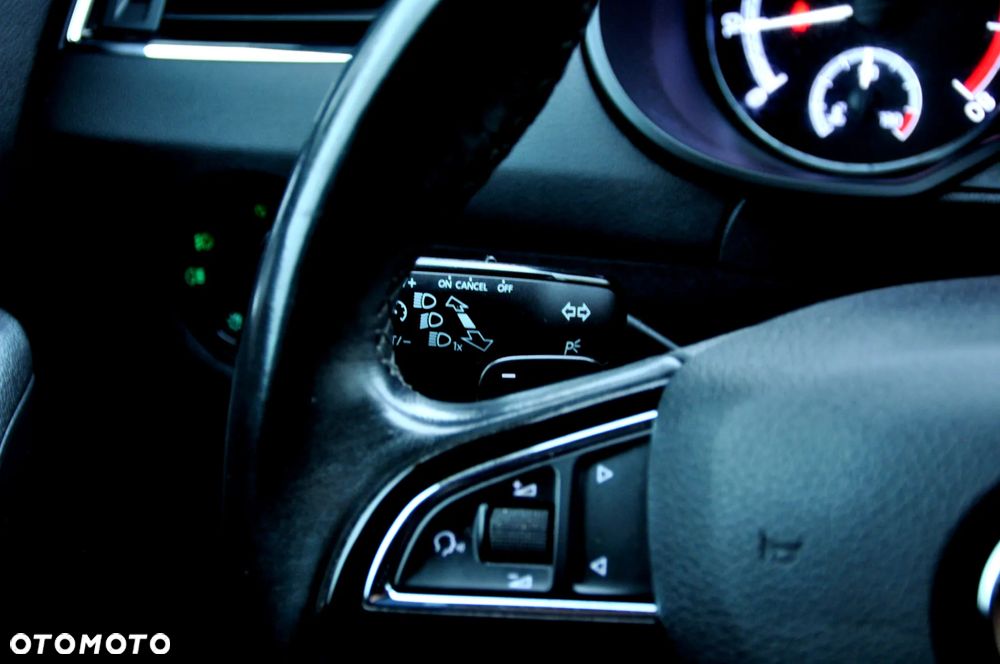 Skoda Octavia 1.5 TSI ACT DSG Style - 30