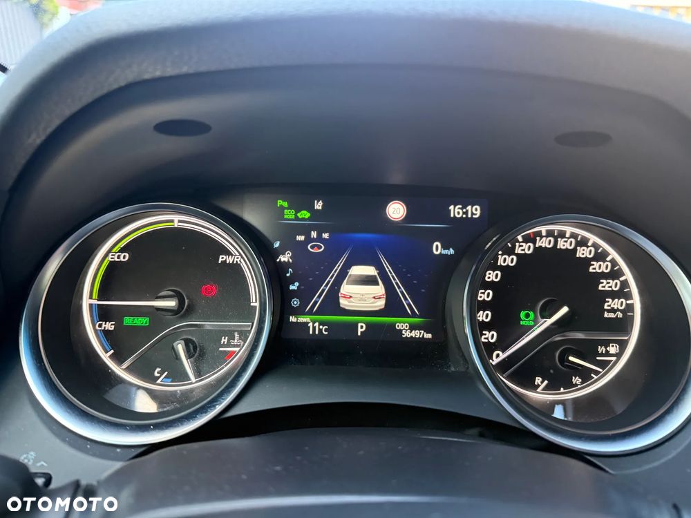 Toyota Camry 2.5 Hybrid Comfort CVT - 8