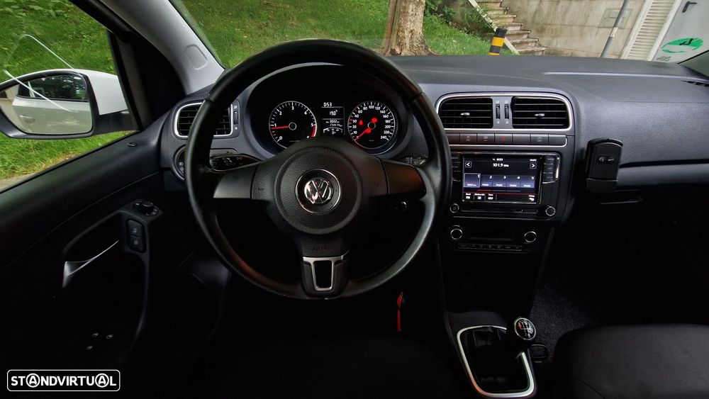VW Polo 1.2 TDI Blue Motion - 8