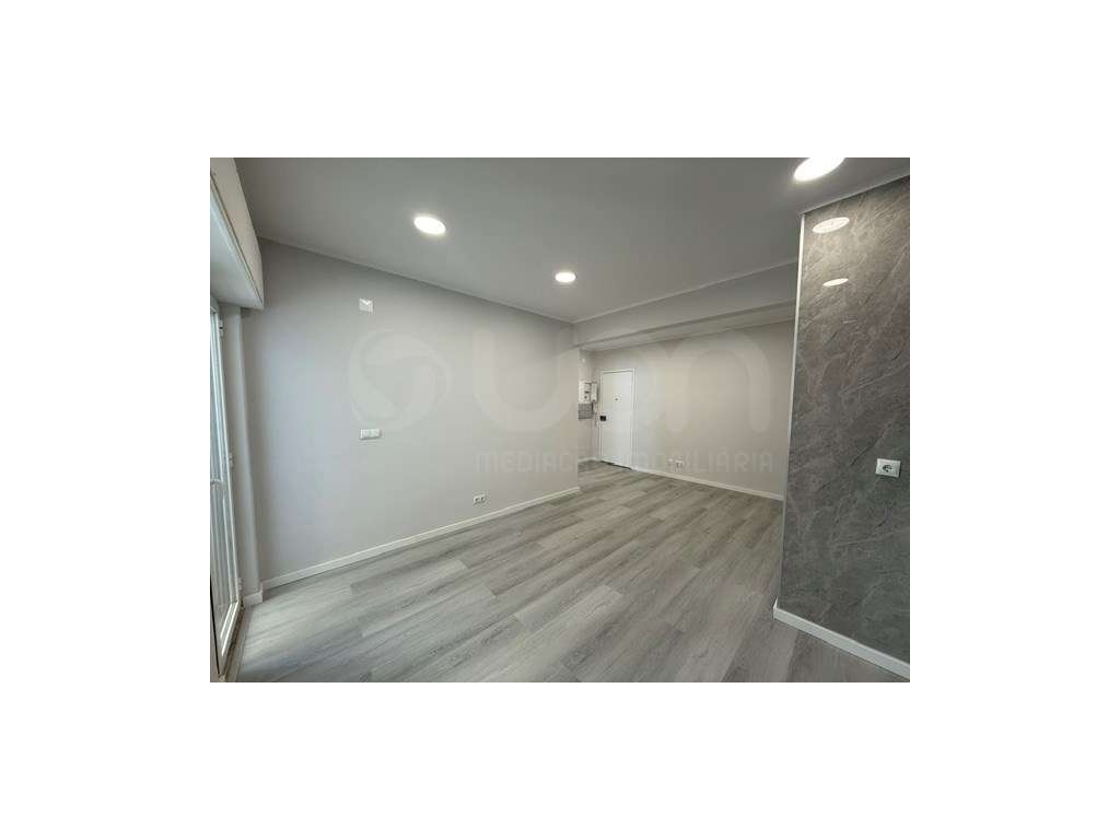Apartamento T1 Amadora - Grande imagem: 3/10