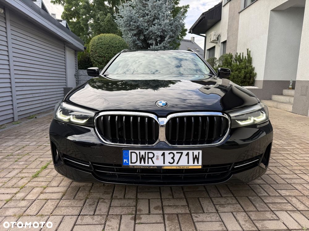 BMW Seria 5 518d Business Edition sport - 11