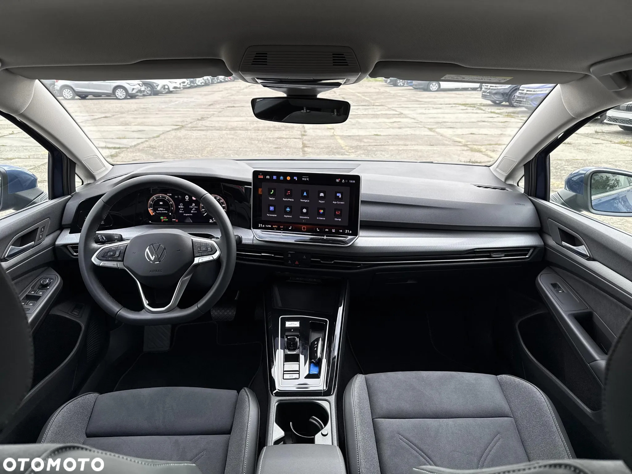 Volkswagen Golf - 9