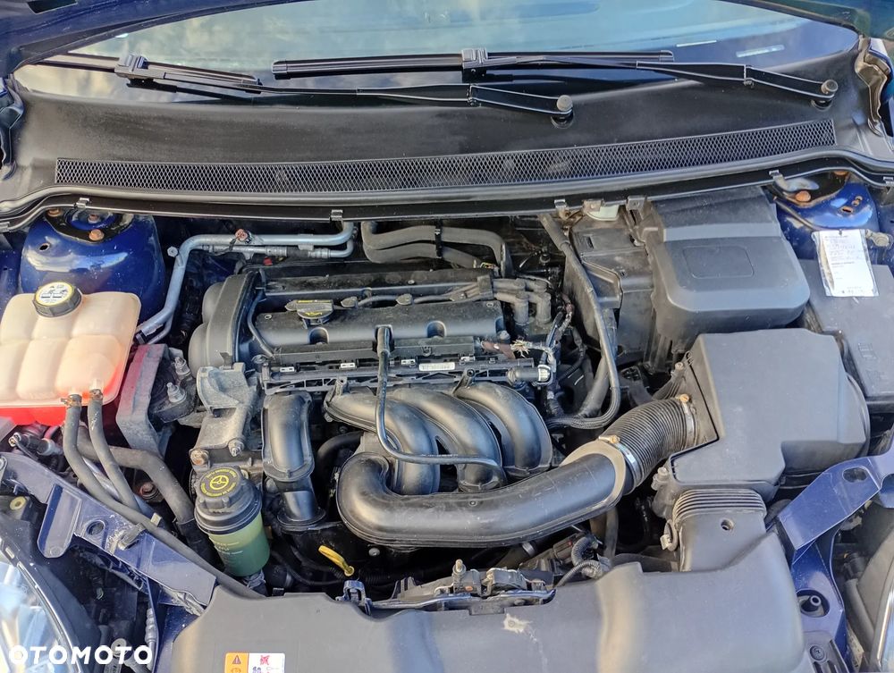 Ford Focus 1.6 Ambiente - 6