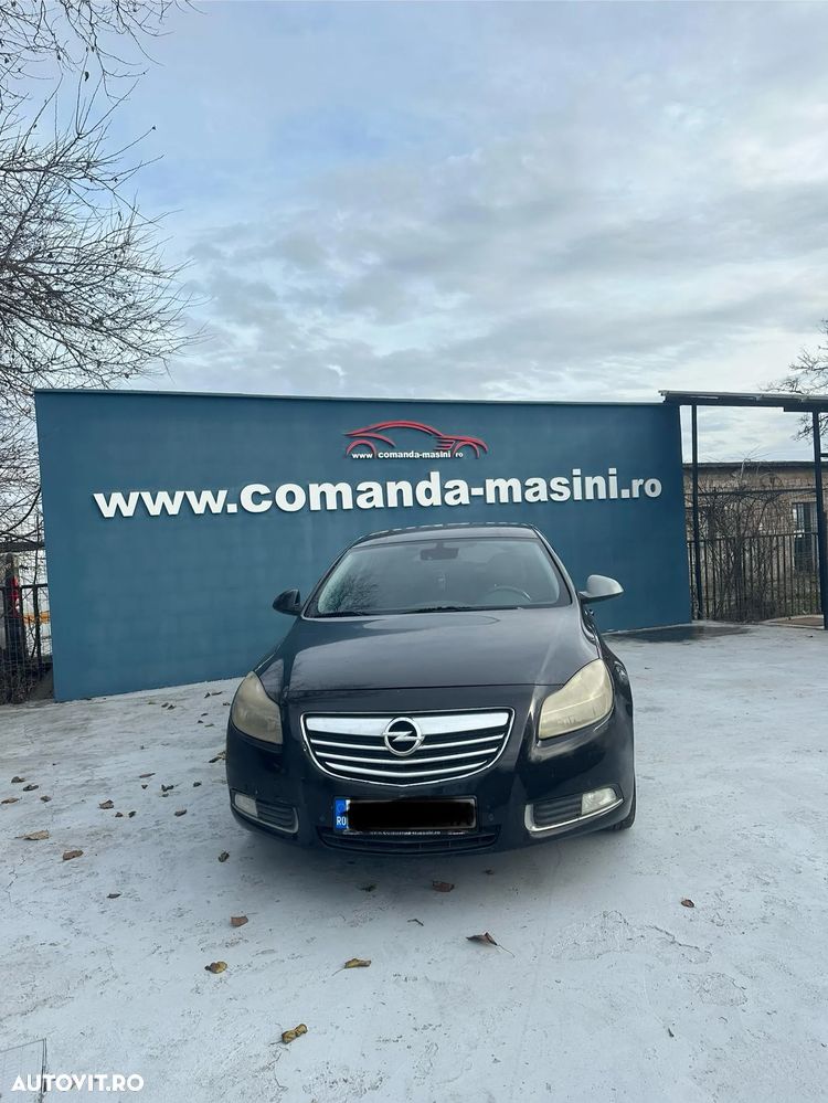 Opel Insignia - 1