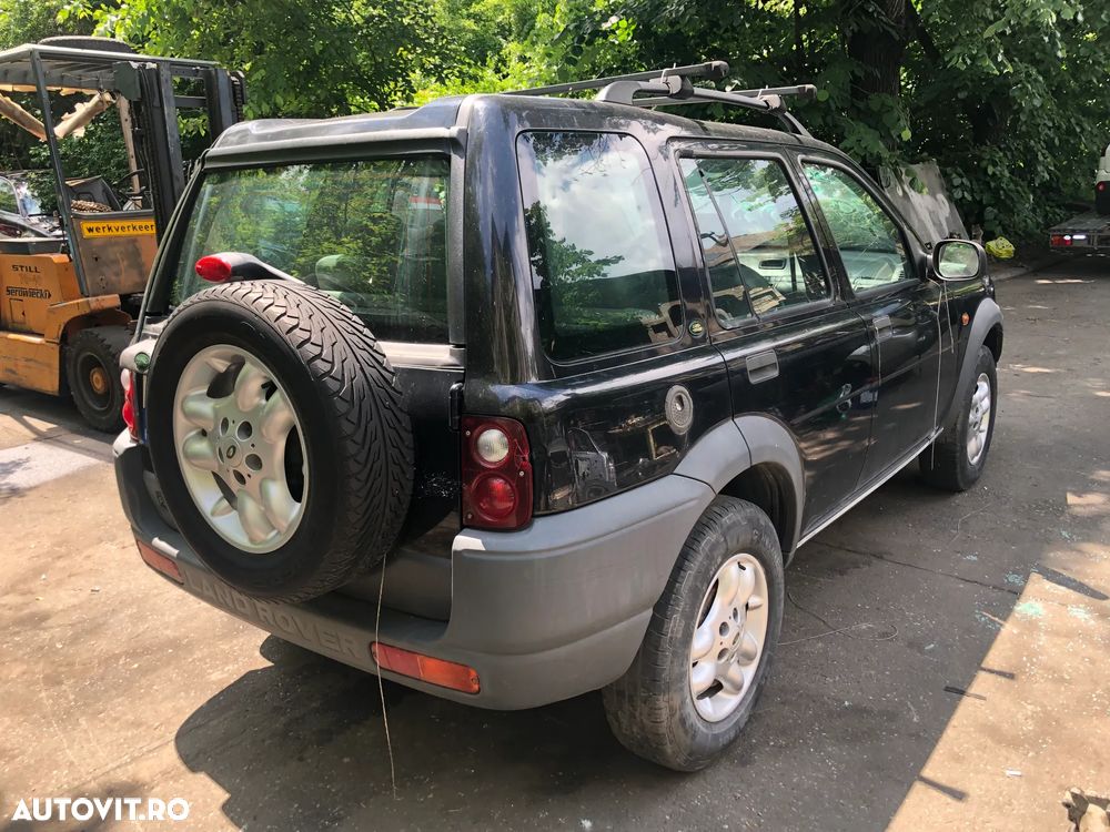 Dezmembrez Land Rover Freelander 1 2.5 V6 2001 benzina 4 usi - 7