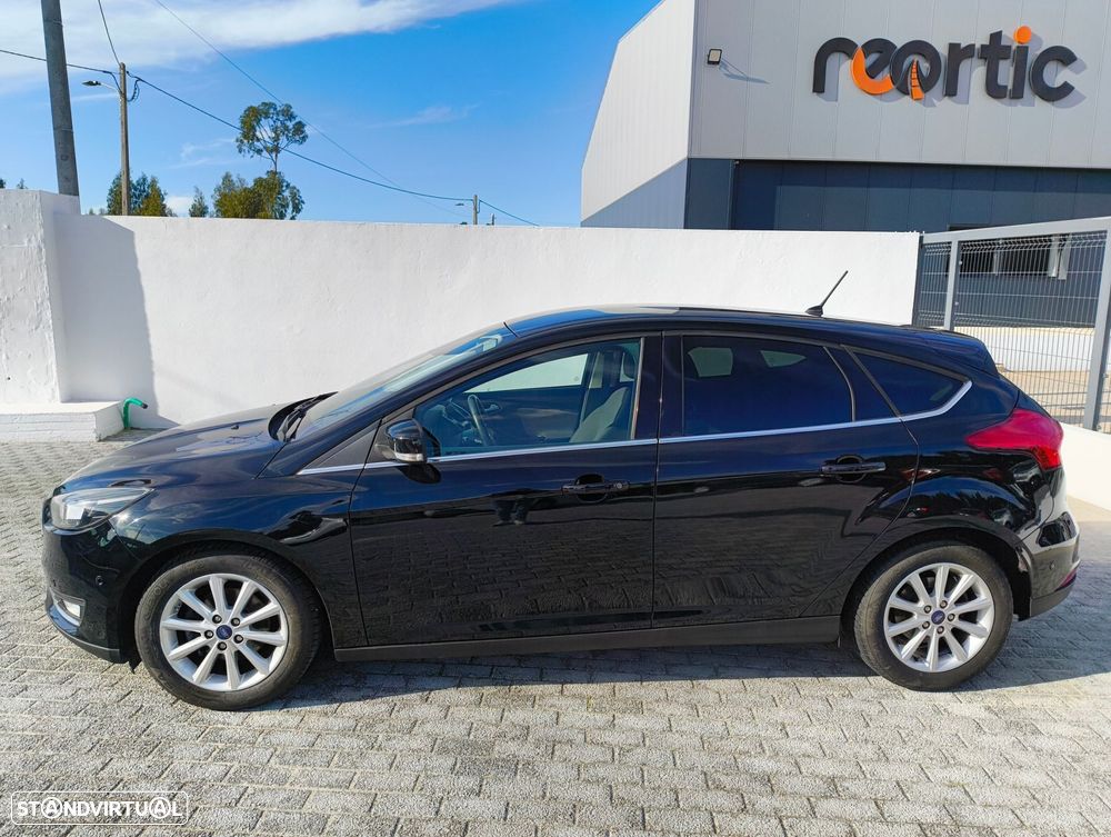 Ford Focus 1.5 TDCi Titanium - 2