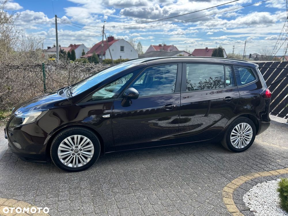 Opel Zafira Tourer 1.4 Turbo Style - 2