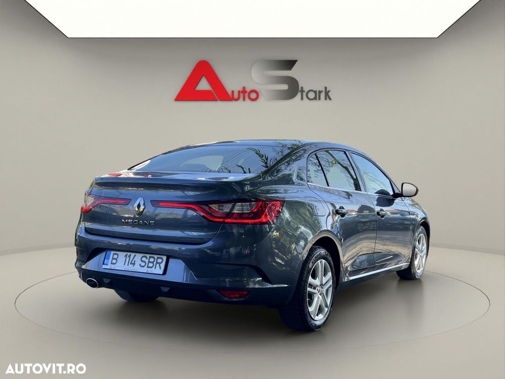 Renault Megane TCe 140 GPF Life - 11