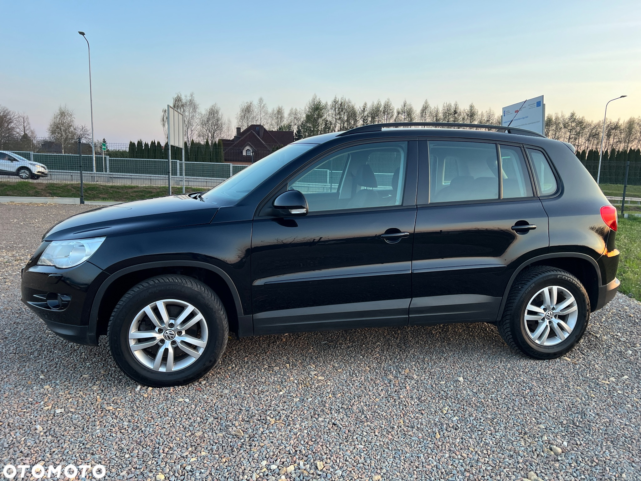 Volkswagen Tiguan 2.0 TDI DPF 4Motion Track & Field - 16