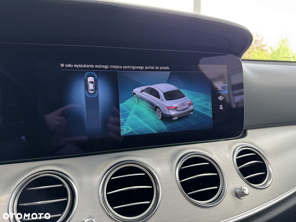 Mercedes-Benz Klasa E 220 d AMG/Avantgarde - 37